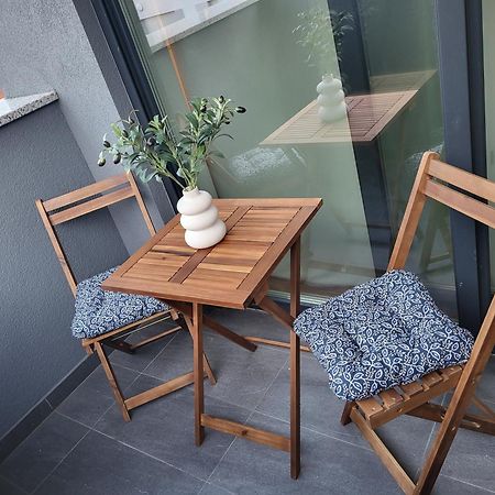 Novoureden Stan Apartment Velika Gorica Ngoại thất bức ảnh