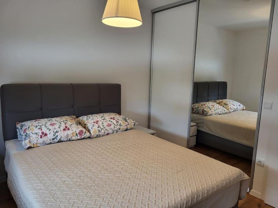 Novoureden Stan Apartment Velika Gorica Ngoại thất bức ảnh
