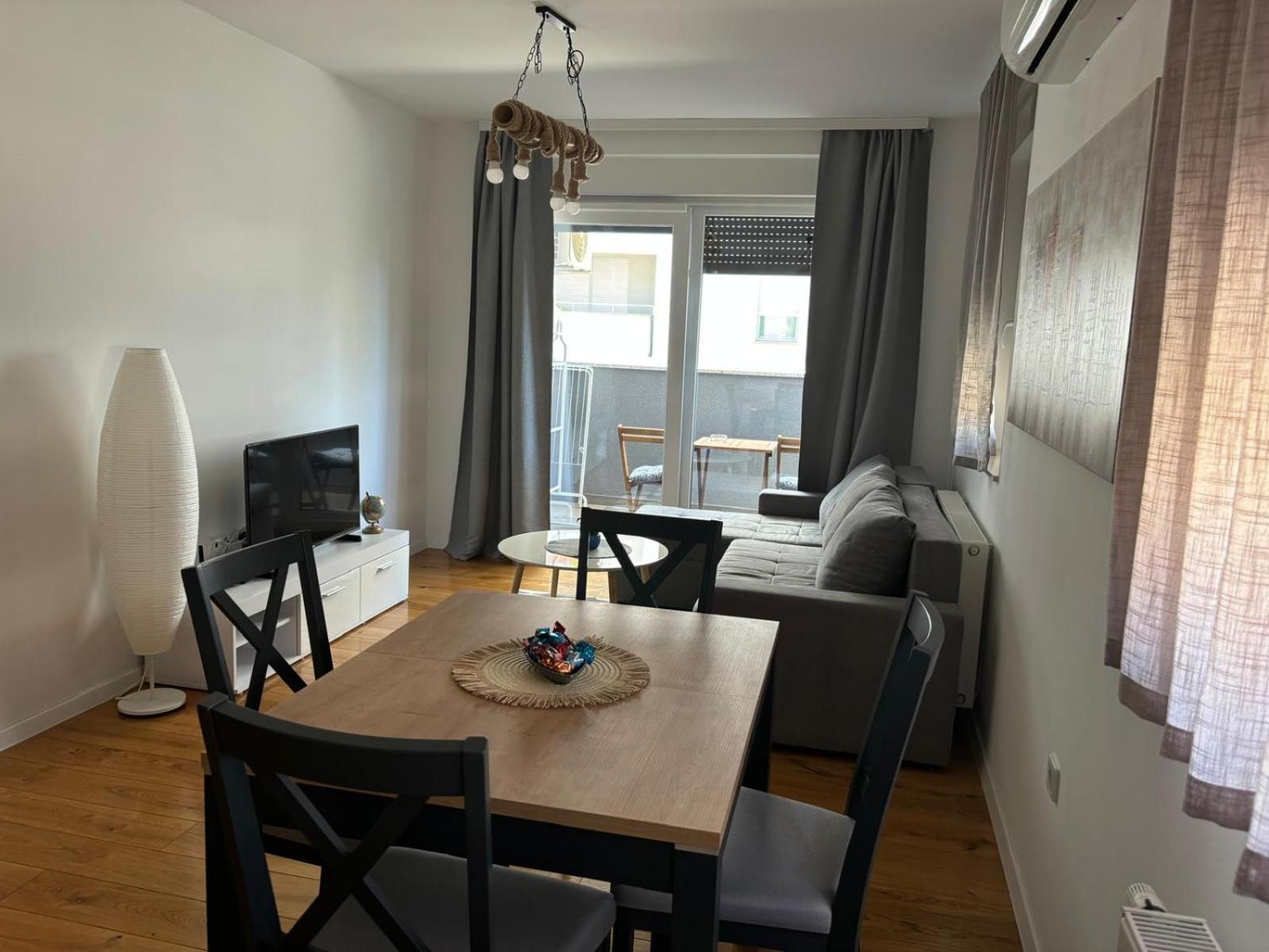 Novoureden Stan Apartment Velika Gorica Ngoại thất bức ảnh